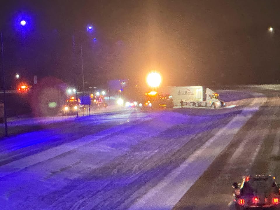 Multiple Crashes just over border from Iowa to South Dakota ...