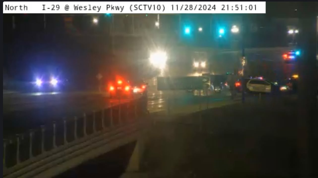 About 9:45pm a suspect fleeing from Dakota County Sheriff's ...