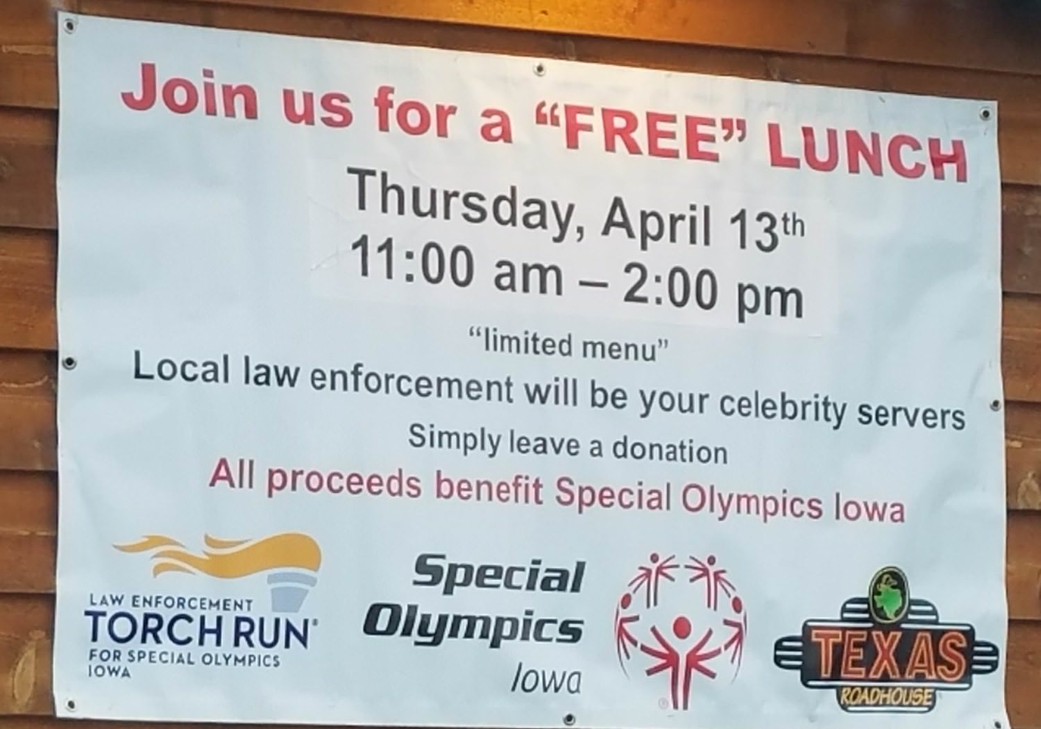 Free Lunch served by local law enforcement at Texas Road House